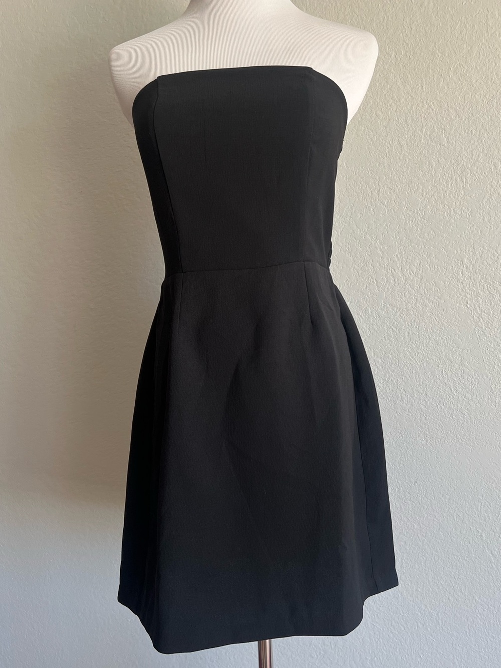 NWT Song of Style Black Strapless Mini Dress, S